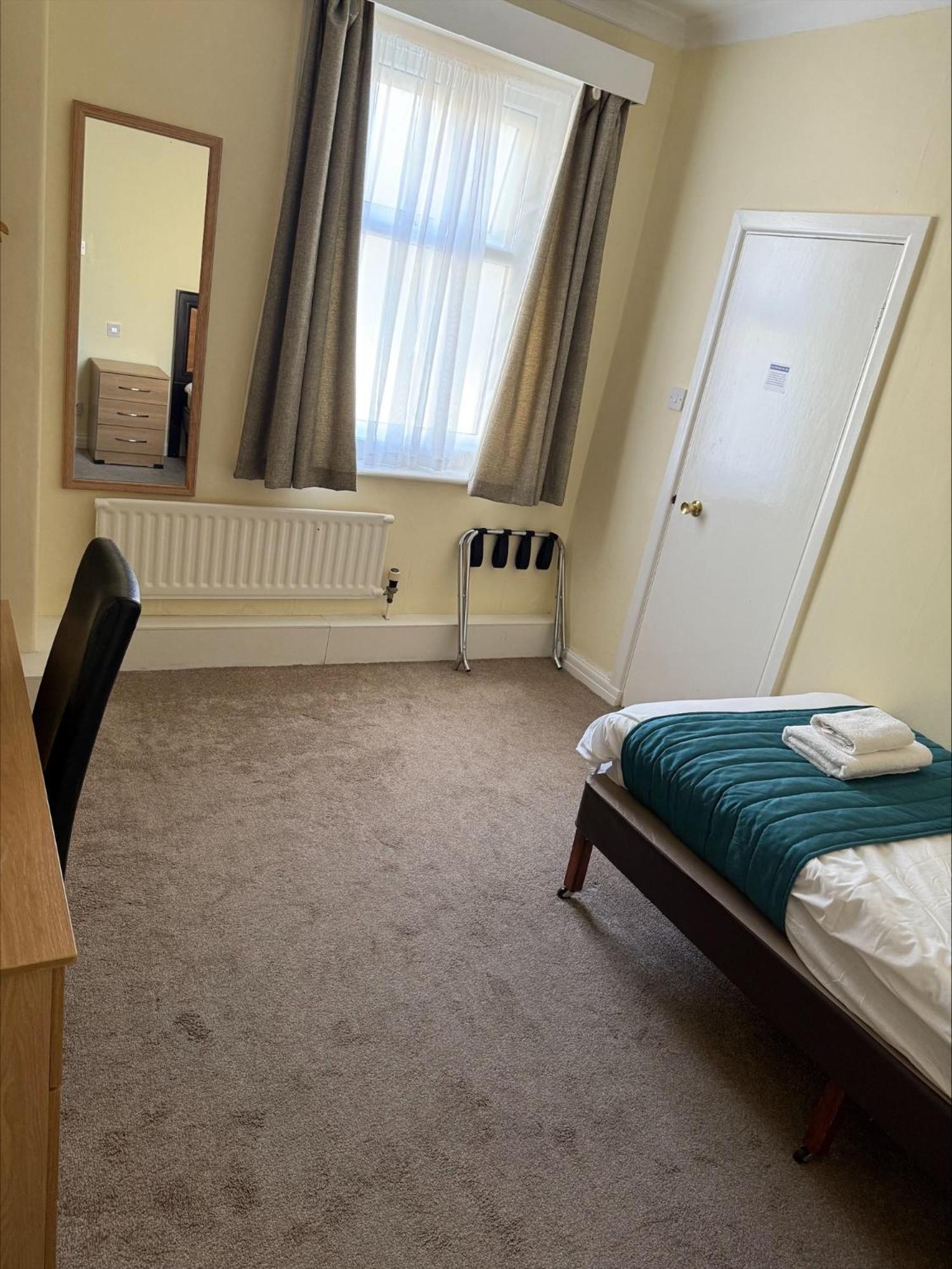 The Savoy Hotel (Adults Only) Blackpool Ngoại thất bức ảnh